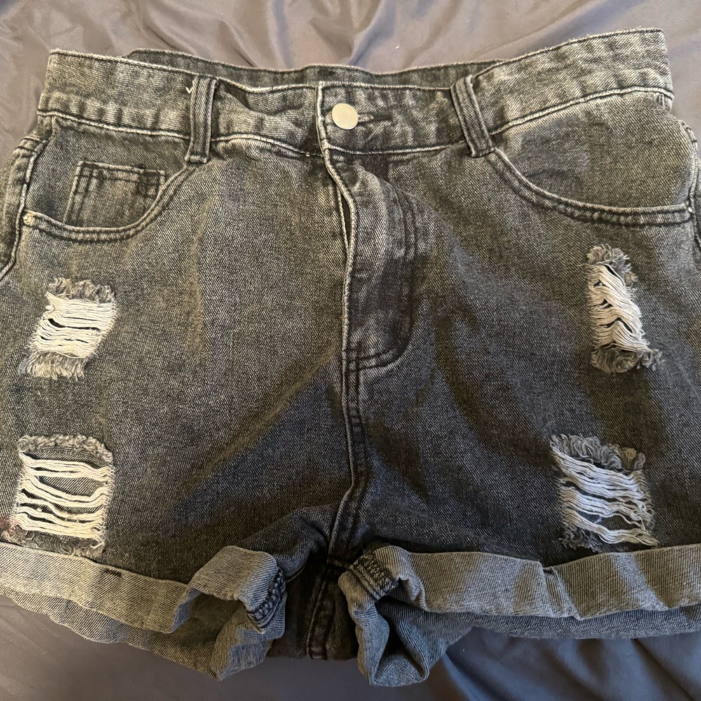 SHEIN black jean shorts
